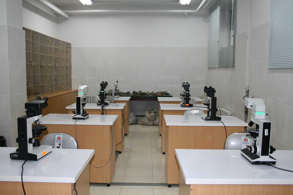 oloom-9